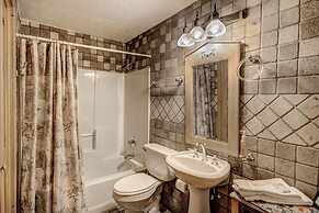 417bluelakemtncb - Blue Lake Lodge