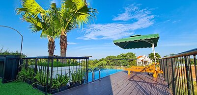 Tuan Chau Ruby Villa