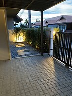 Luxury Pool villa C16 - 4BR 8-10 Persons