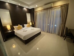 Luxury Pool villa C16 - 4BR 8-10 Persons