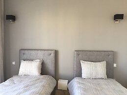 Marrakech Atlas Flowers