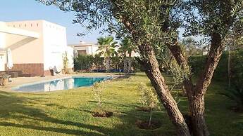 Marrakech Atlas Flowers