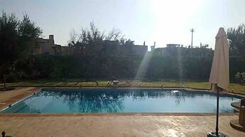 Marrakech Atlas Flowers