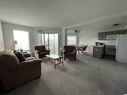 Ocean Greens 203-a - Golf Villa - Crescent Beach Section