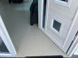 Mandalay Coast Cabaña Cerca A La Playa