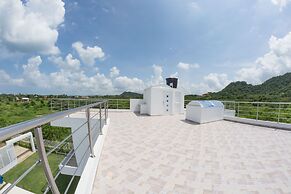 Mandalay Coast Cabaña Cerca A La Playa