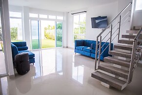 Mandalay Coast Cabaña Cerca A La Playa