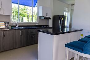 Mandalay Coast Cabaña Cerca A La Playa