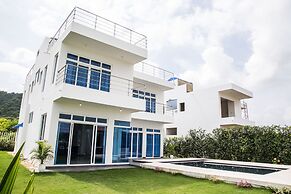 Mandalay Coast Cabaña Cerca A La Playa