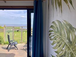 6 Pers Holiday Home Aurora With Directly on the Lauwersmeer