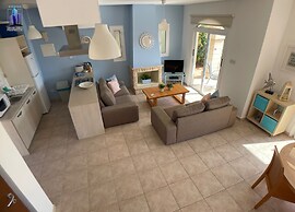 Malama Beach Villa With Private Pool Great Location