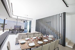 Protaras Elite Pearl Villa Ep16