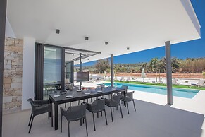 Protaras Elite Pearl Villa Ep16