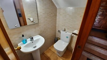 Two Bedroom Townhouse Bungalow In A Secure Complex In Benidorm Free Wi