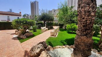 Two Bedroom Townhouse Bungalow In A Secure Complex In Benidorm Free Wi