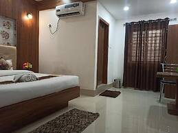 Hotel TLB Palace