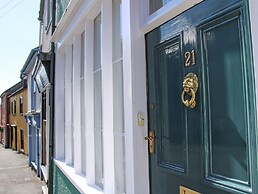 21 High Street
