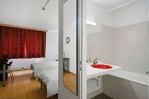 Neuchatel City Hotel