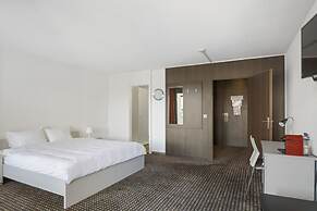 Neuchatel City Hotel