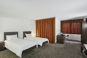 Neuchatel City Hotel