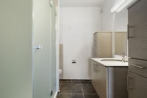 Neuchatel City Hotel