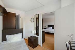 Neuchatel City Hotel