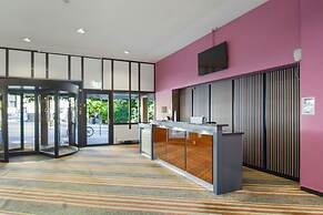 Neuchatel City Hotel