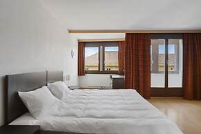 Neuchatel City Hotel
