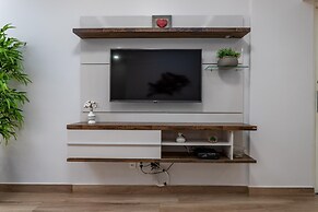 Modern in Copacabana For Couples Sc305lt