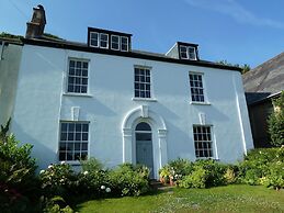 Beautiful 6-bed House in Lynton, North Devon
