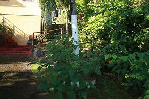 La Familia Guesthouse