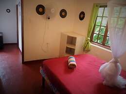 La Familia Guesthouse