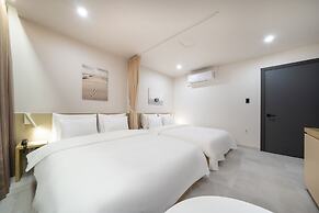 Nomad Aank hotel Gumi branch