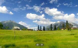 Elysium Inn Guest House