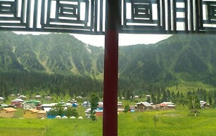 Elysium Inn Guest House