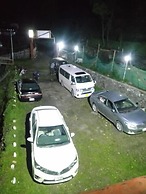 Apex Inn Trackers Sharda Kashmir