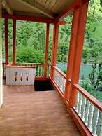 Apex Inn Trackers Sharda Kashmir