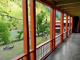 Apex Inn Trackers Sharda Kashmir