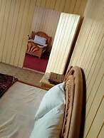 Apex Inn Trackers Sharda Kashmir