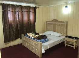 Apex Inn Trackers Sharda Kashmir