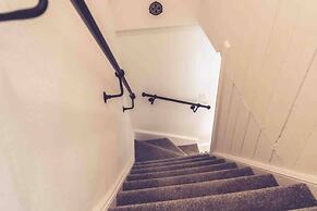3-bed Cottage-plymouth-dog Friendly-sleeps7