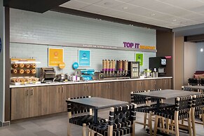 Tru by Hilton Miami West Brickell