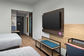 Tru by Hilton Miami West Brickell