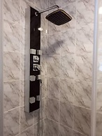 Lovely 2-bed Apartment in Kribi-douala