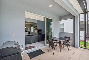 Lakeview Home w/ Private Pool & Free Water Park!