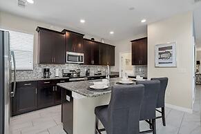 Lakeview Home w/ Private Pool & Free Water Park!