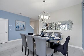 Lakeview Home w/ Private Pool & Free Water Park!