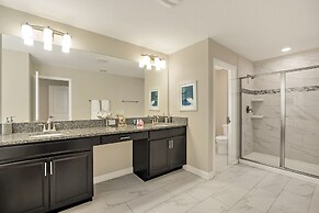 Lakeview Home w/ Private Pool & Free Water Park!