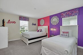 Lakeview Home w/ Private Pool & Free Water Park!