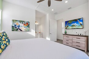 Margaritaville Cottage, Private Pool, Near Disney!